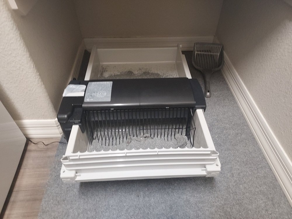 Pet Zone - Smart Scoop Automatic Self-Cleaning Cat Litter Box